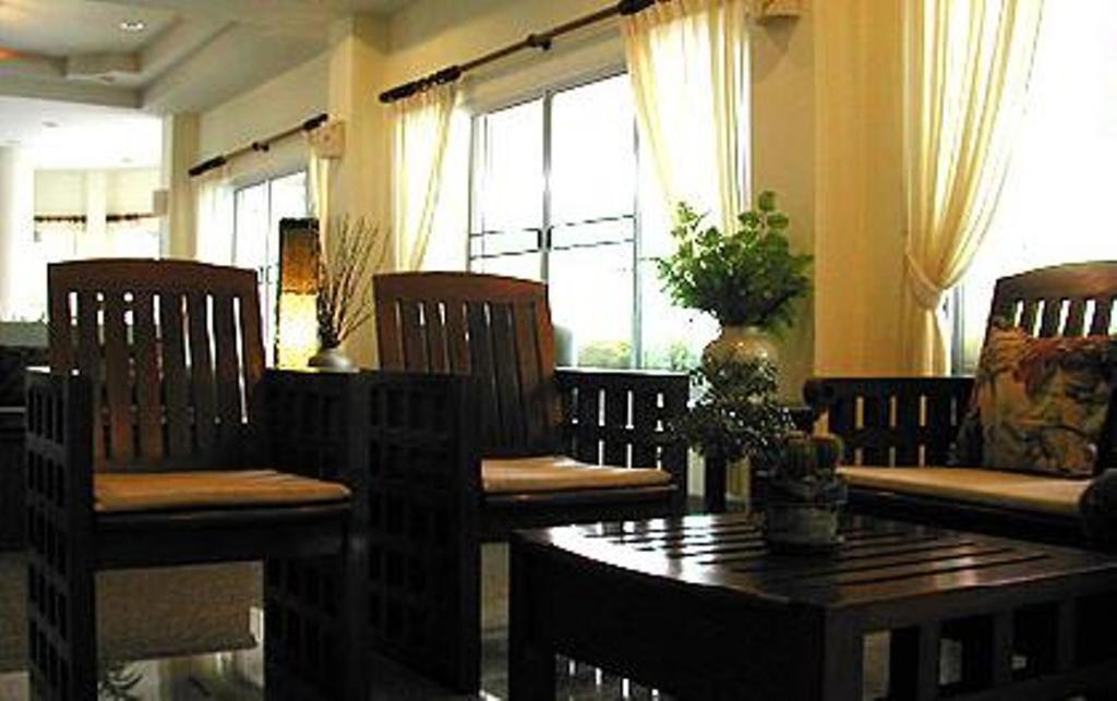 Hotel Sa-Nguan Malee Mansion à Chiang Mai Extérieur photo